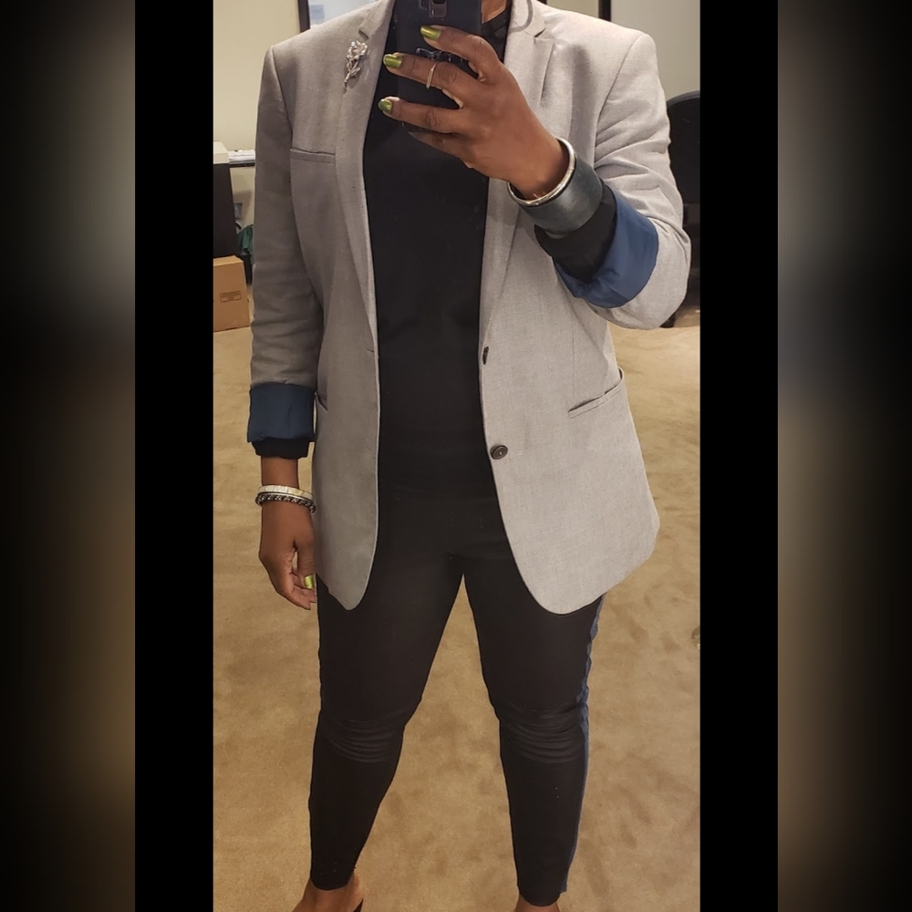 Zaraman silver blazer with blue lining
